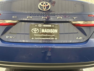 2025 Toyota Camry LE