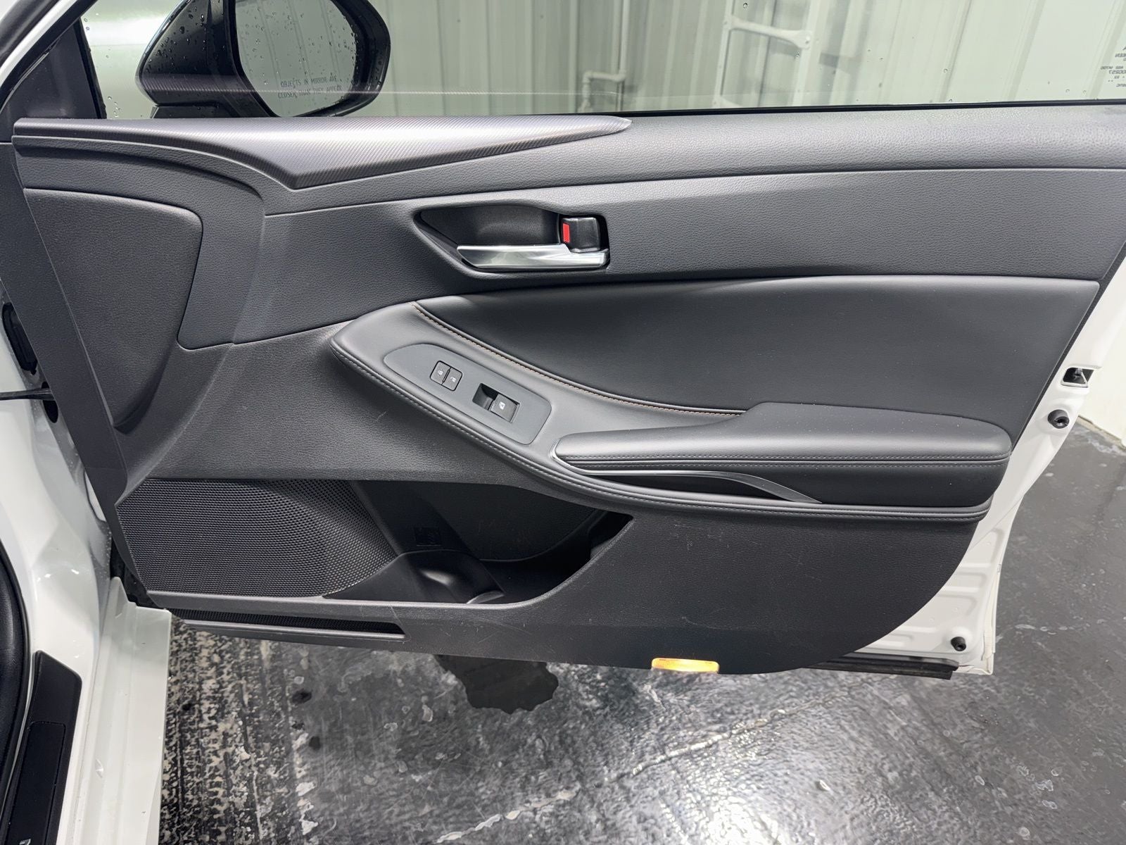 2022 Toyota Avalon Hybrid XSE