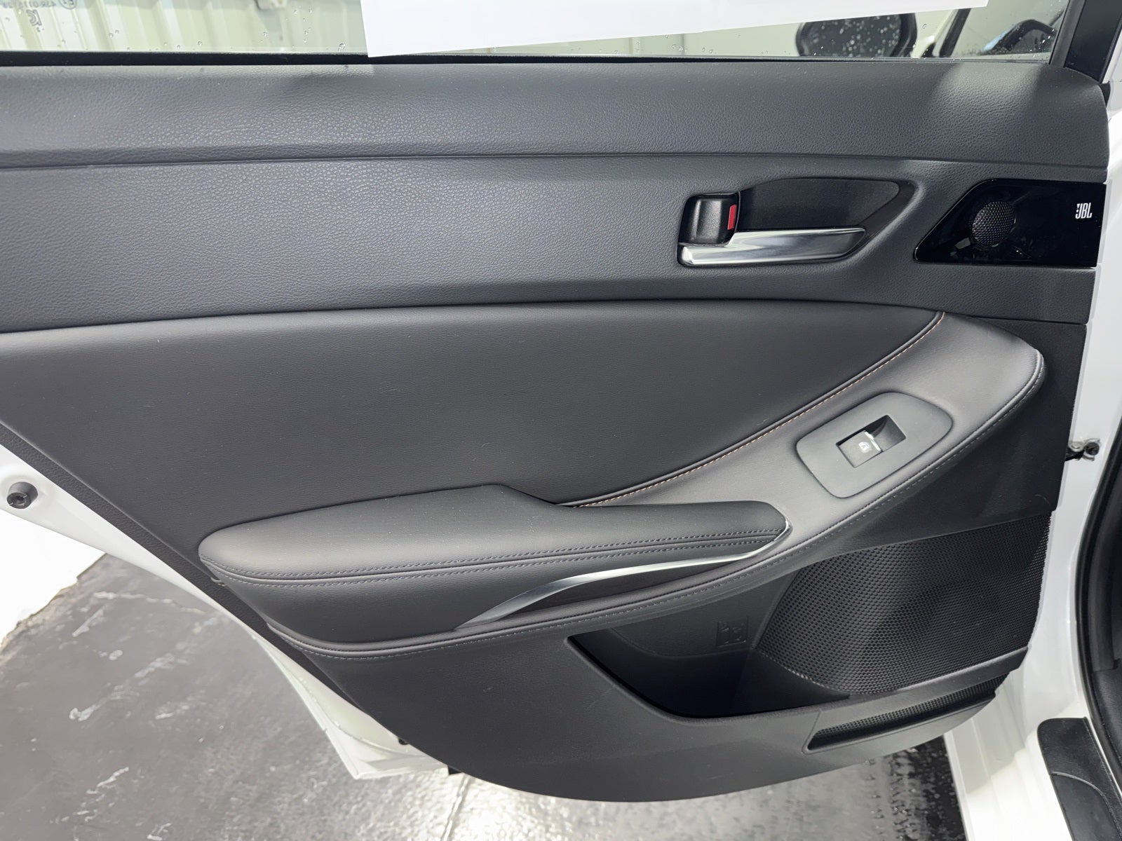 2022 Toyota Avalon Hybrid XSE