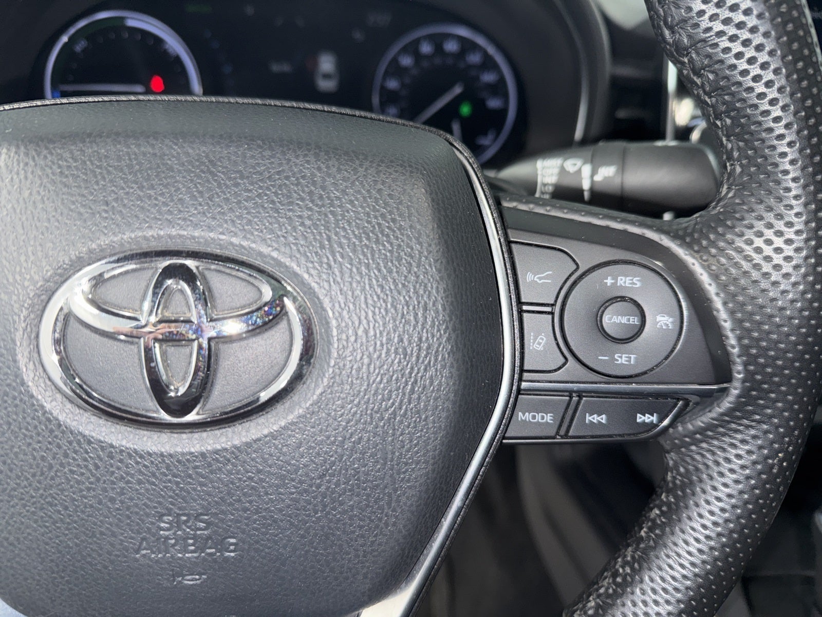 2022 Toyota Avalon Hybrid XSE