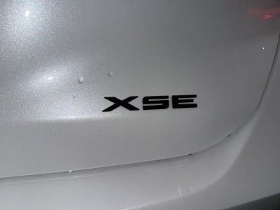 2022 Toyota Avalon Hybrid XSE