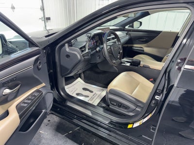 2019 Lexus ES 350