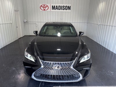 2019 Lexus ES 350