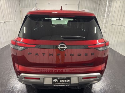 2024 Nissan Pathfinder Platinum