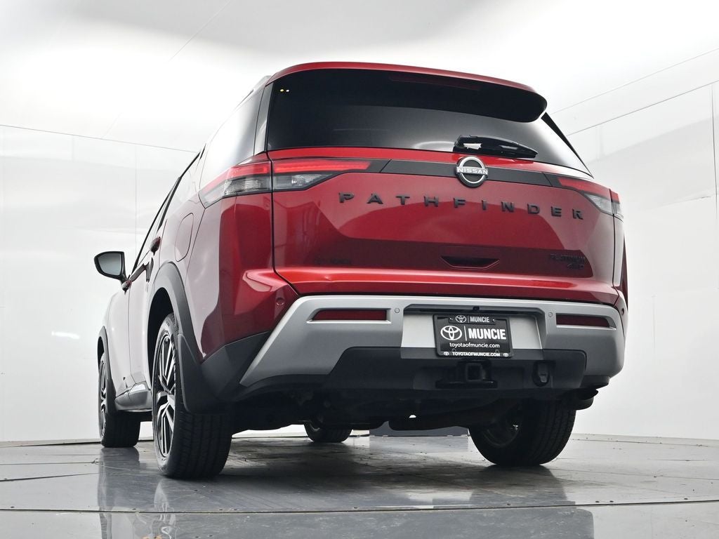 2024 Nissan Pathfinder Platinum