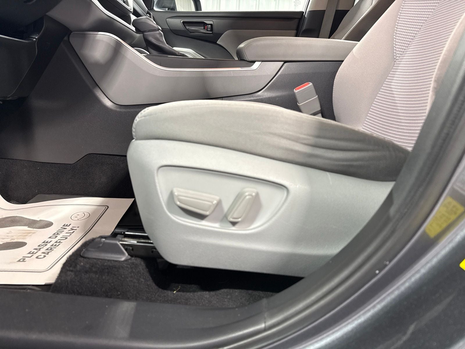 2020 Toyota Highlander L