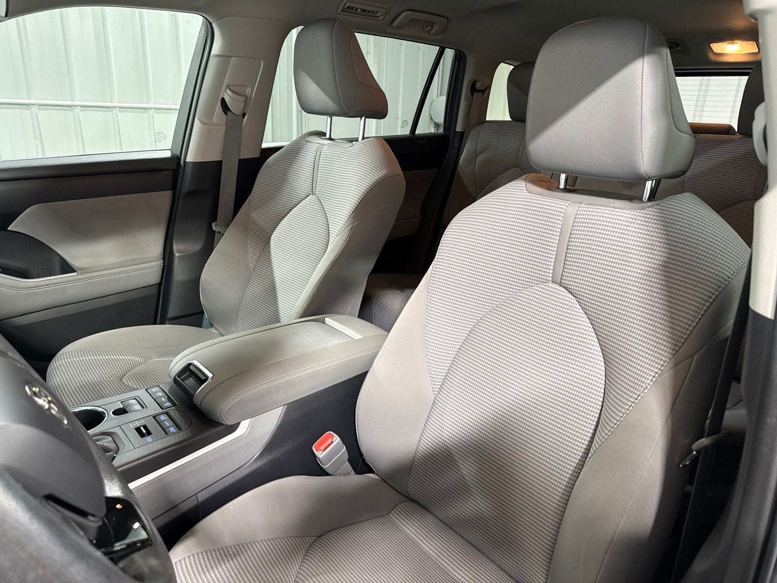2020 Toyota Highlander L