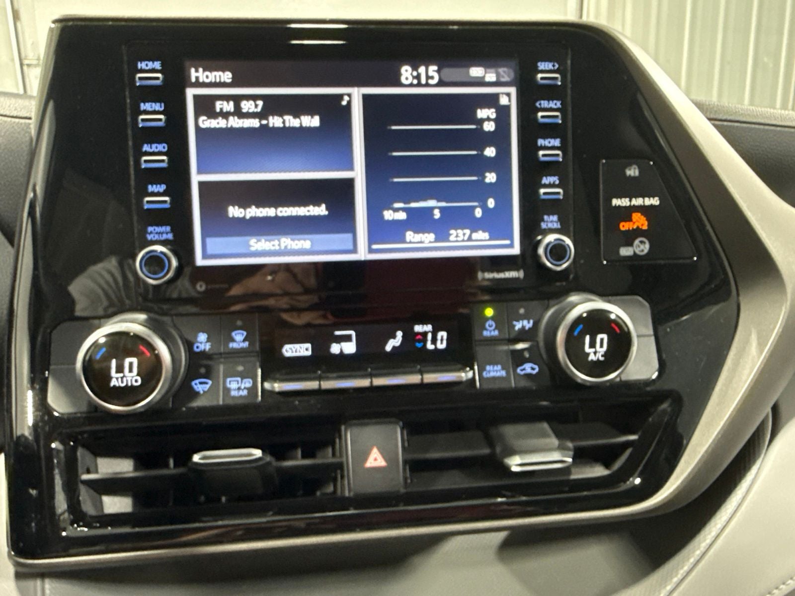 2020 Toyota Highlander L