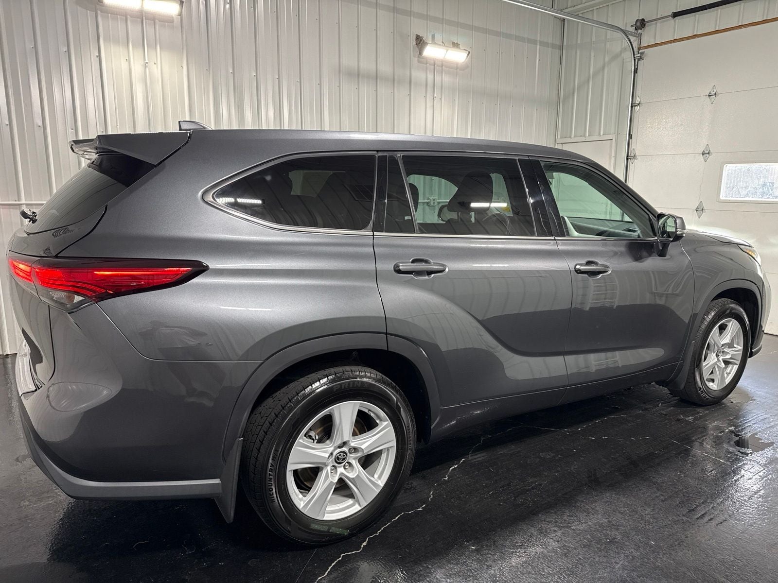 2020 Toyota Highlander L