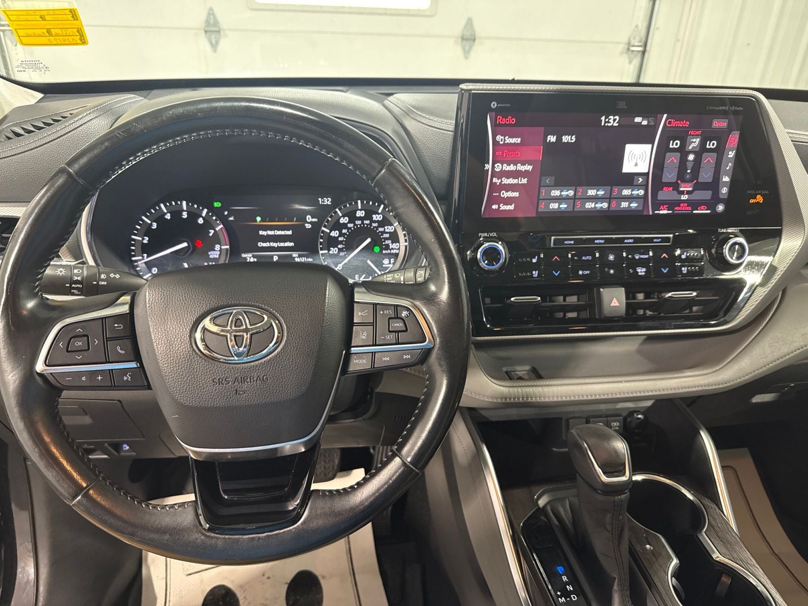 2020 Toyota Highlander Platinum