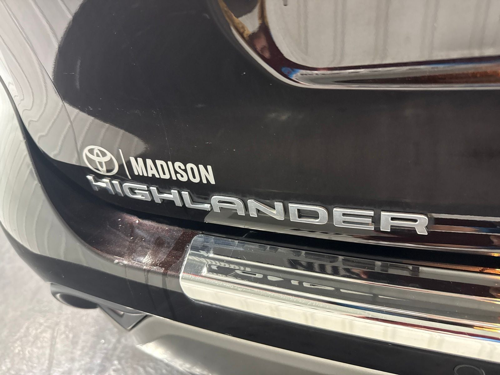 2020 Toyota Highlander Platinum