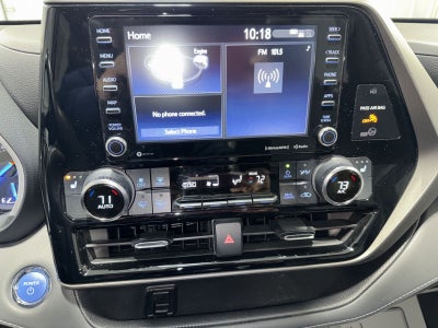 2022 Toyota Highlander Hybrid XLE