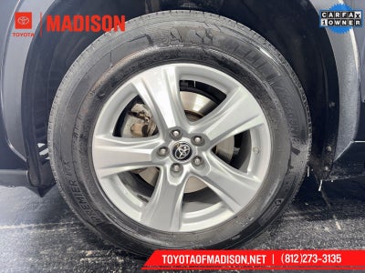 2023 Toyota Highlander LE