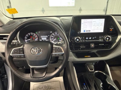 2024 Toyota Highlander XLE