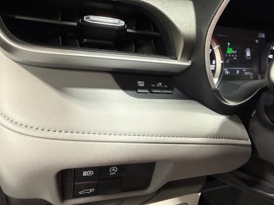 2025 Toyota Highlander XLE