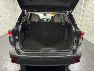 2025 Toyota Highlander XLE