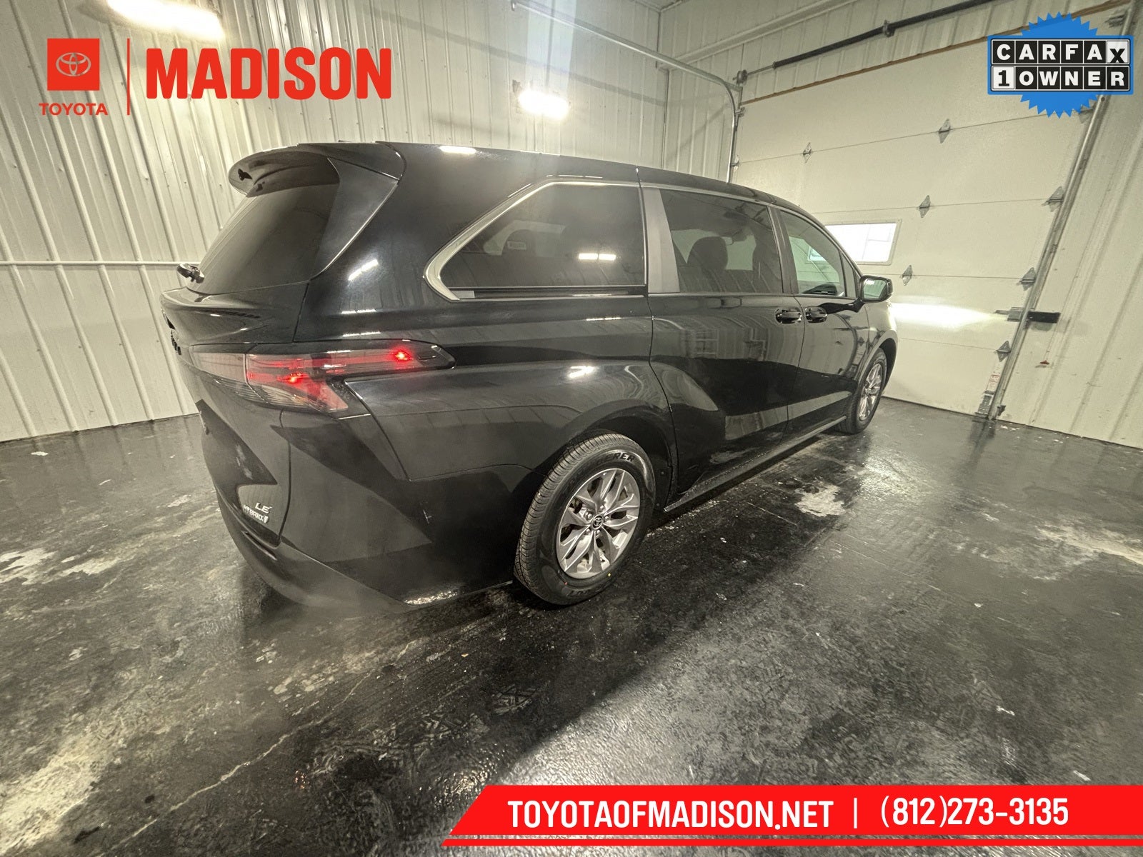 2024 Toyota Sienna LE 8 Passenger