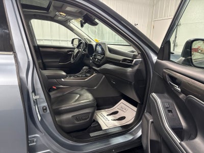 2021 Toyota Highlander Hybrid Limited