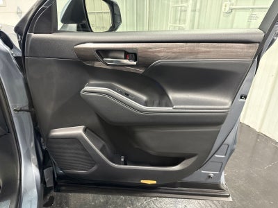 2021 Toyota Highlander Hybrid Limited