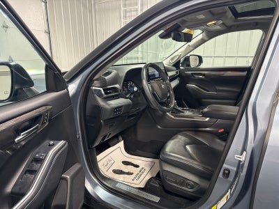 2021 Toyota Highlander Hybrid Limited