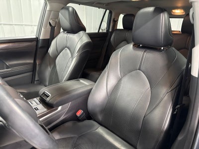 2021 Toyota Highlander Hybrid Limited