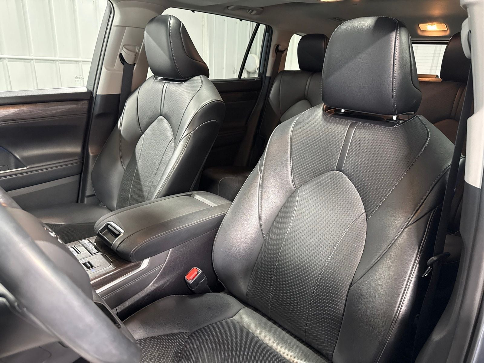 2021 Toyota Highlander Hybrid Limited