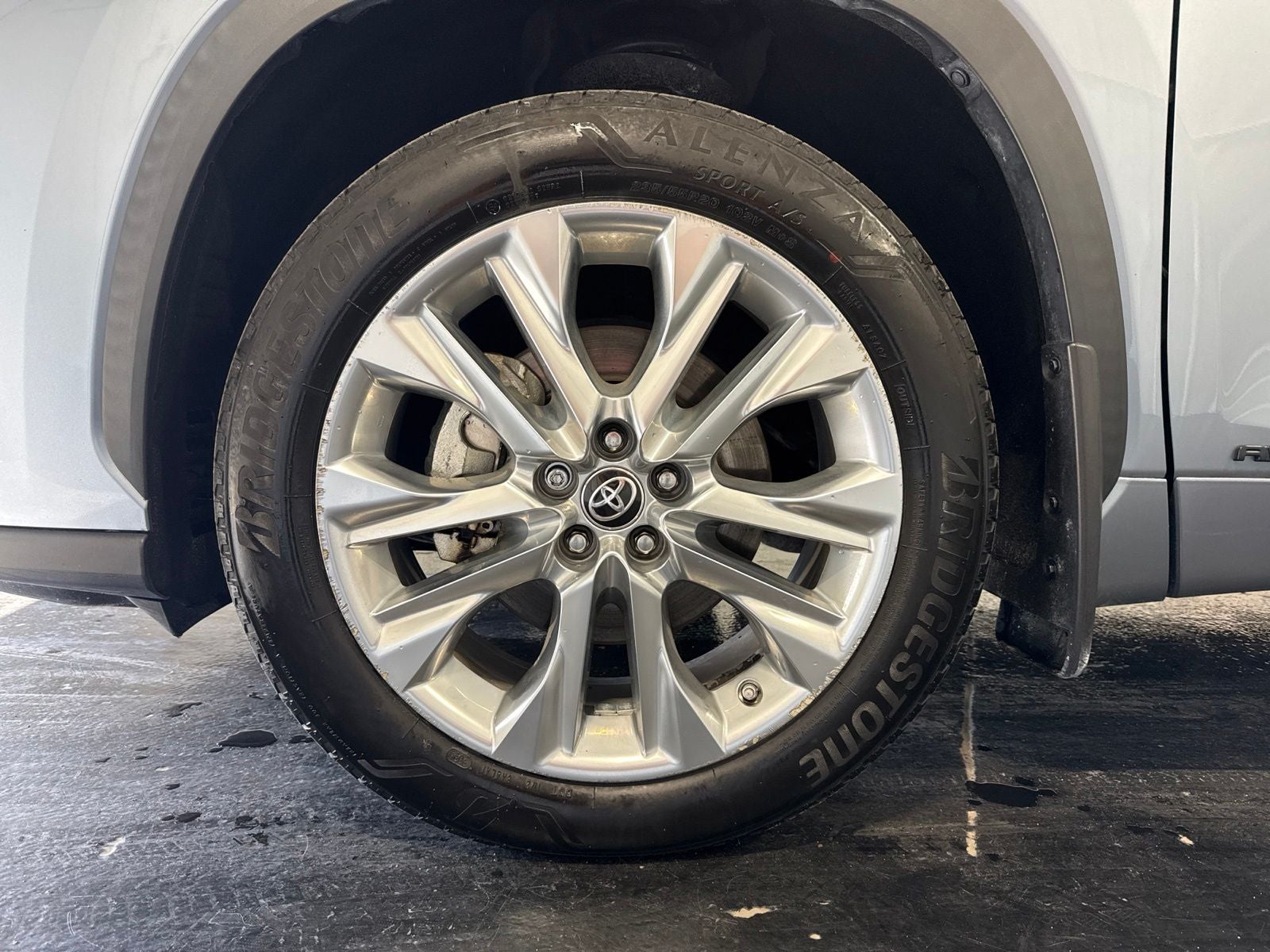 2021 Toyota Highlander Hybrid Limited
