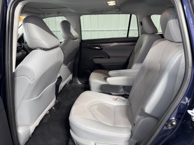 2021 Toyota Highlander Hybrid Limited