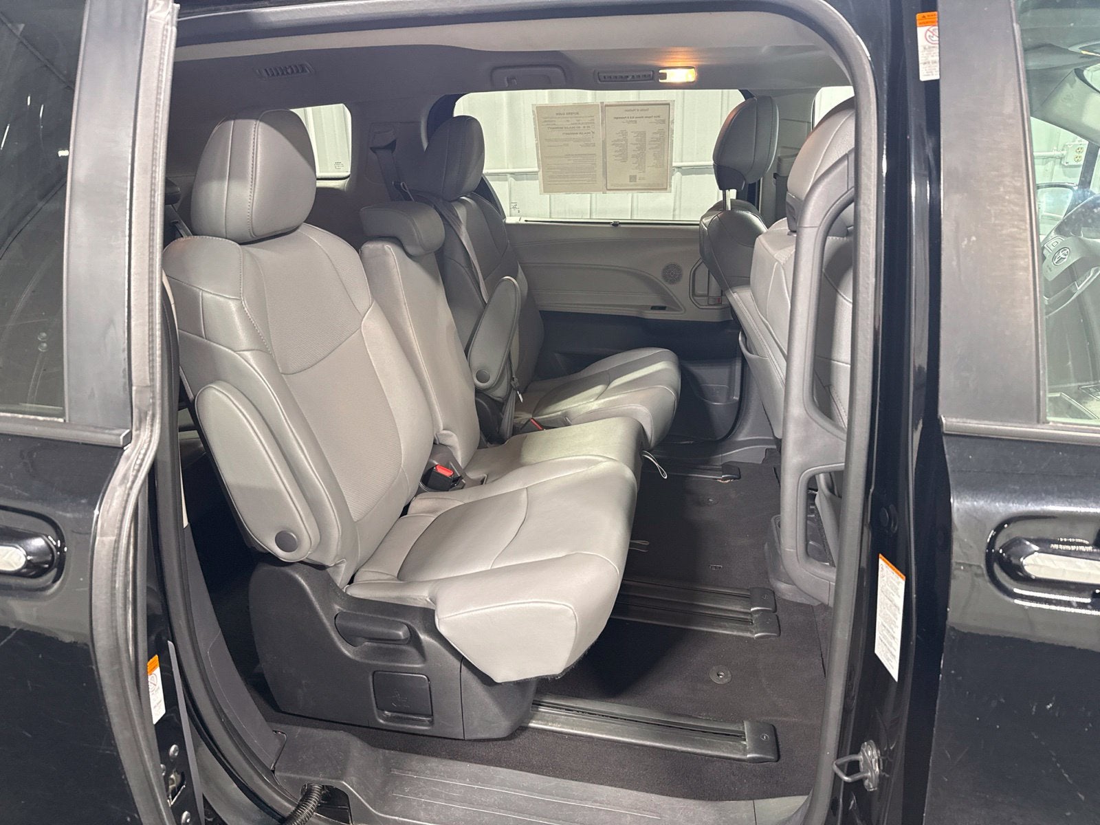 2024 Toyota Sienna XLE 8 Passenger