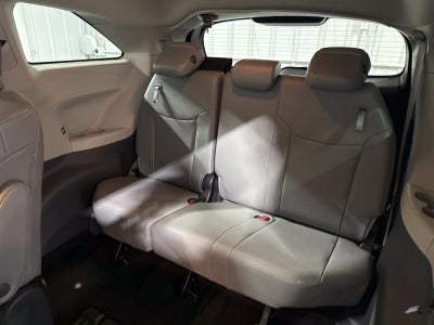 2024 Toyota Sienna XLE 8 Passenger