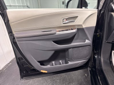 2024 Toyota Sienna XLE 8 Passenger