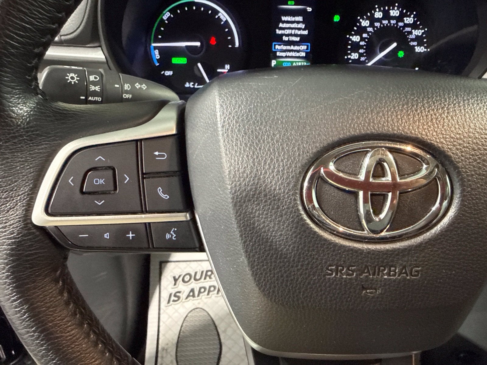 2024 Toyota Sienna XLE 8 Passenger