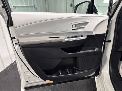 2025 Toyota Sienna XLE 8 Passenger