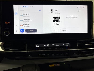 2025 Toyota Sienna XLE 8 Passenger