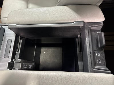 2025 Toyota Sienna XLE 8 Passenger