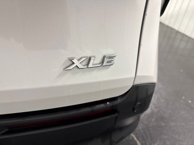 2025 Toyota Sienna XLE 8 Passenger