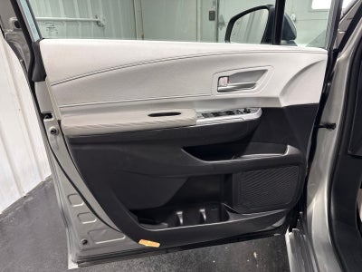 2025 Toyota Sienna XLE 8 Passenger