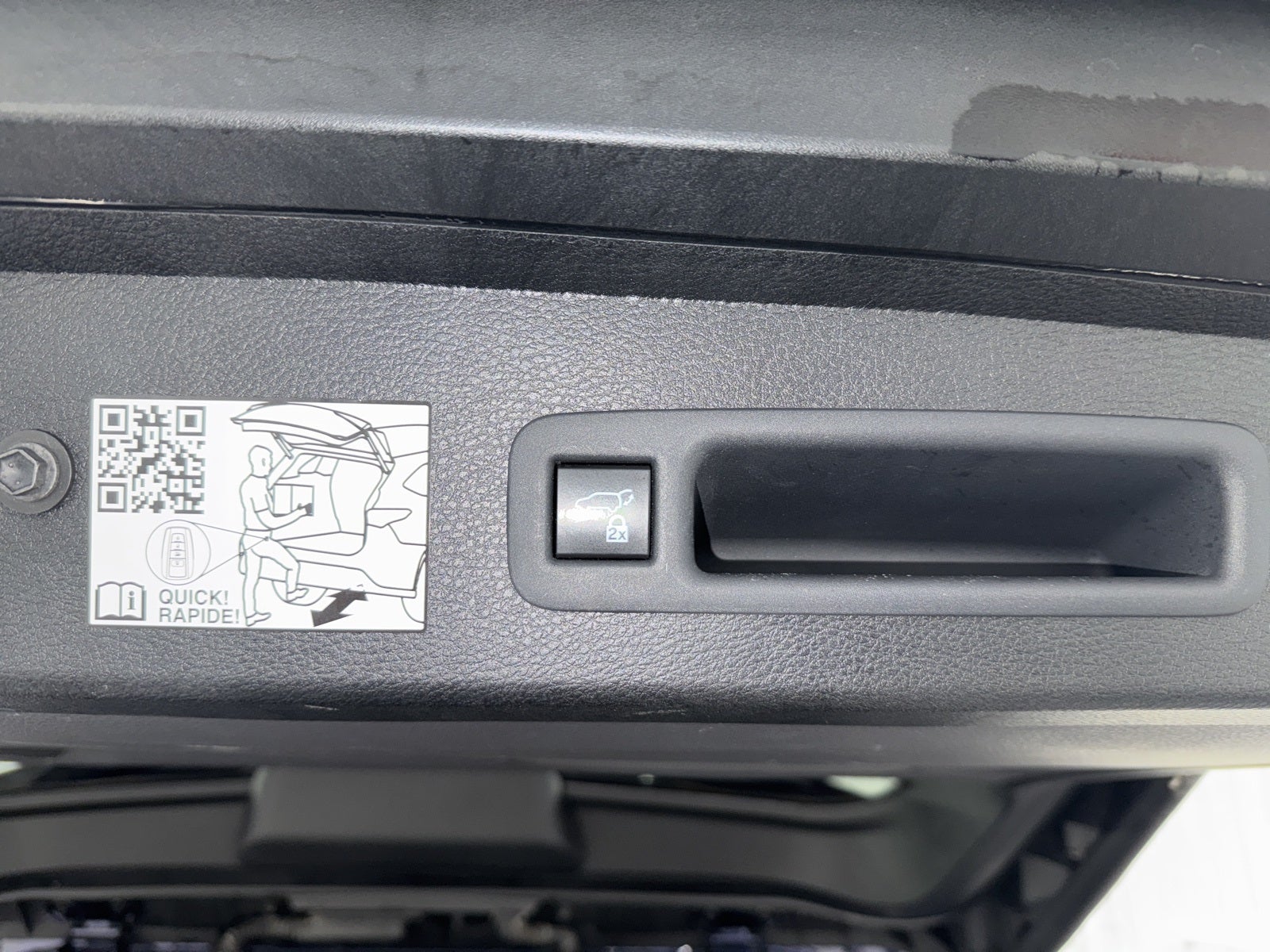 2023 Toyota Sienna XLE 7 Passenger