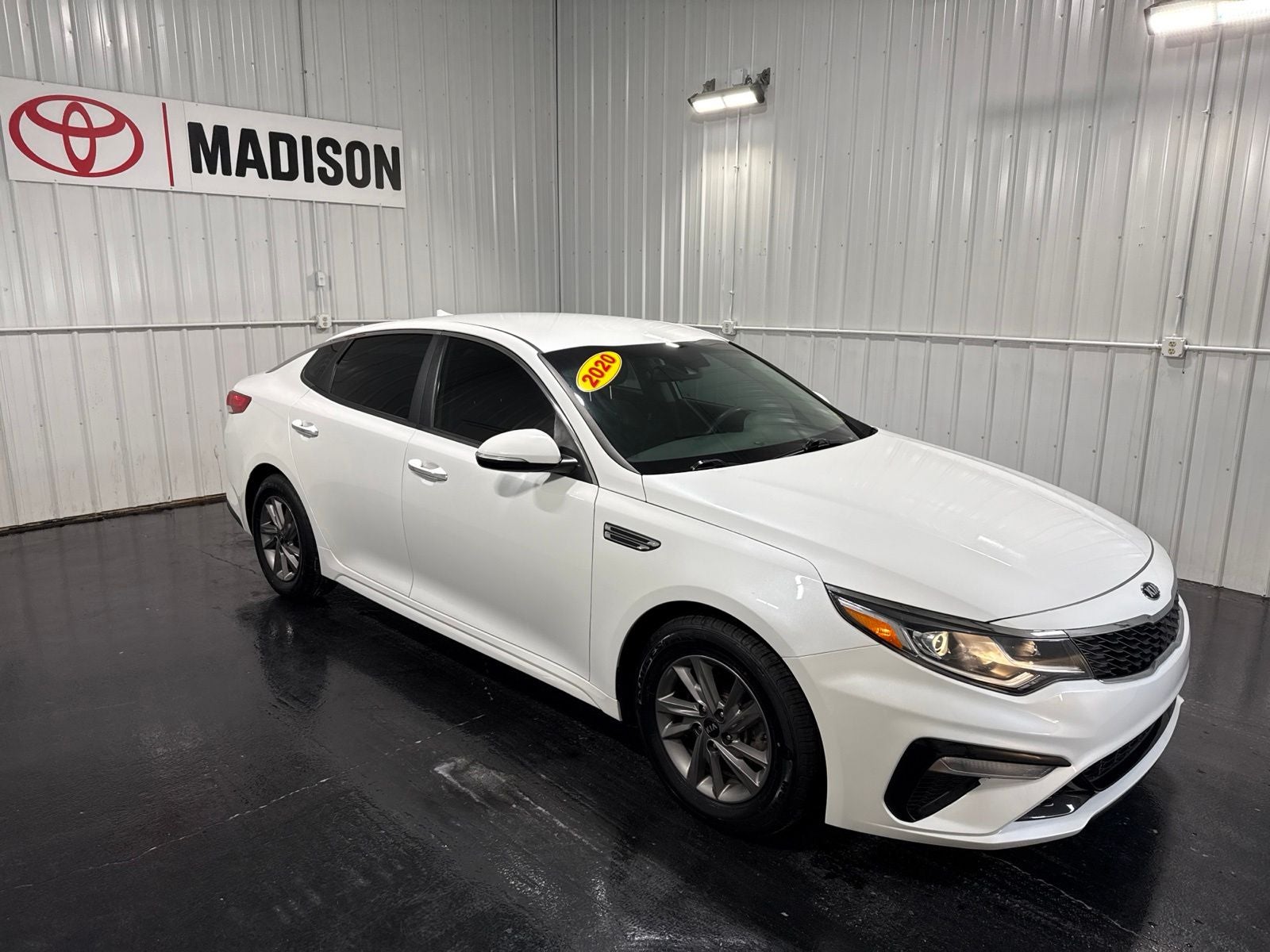 2020 Kia Optima LX