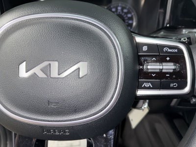 2023 Kia Sorento LX