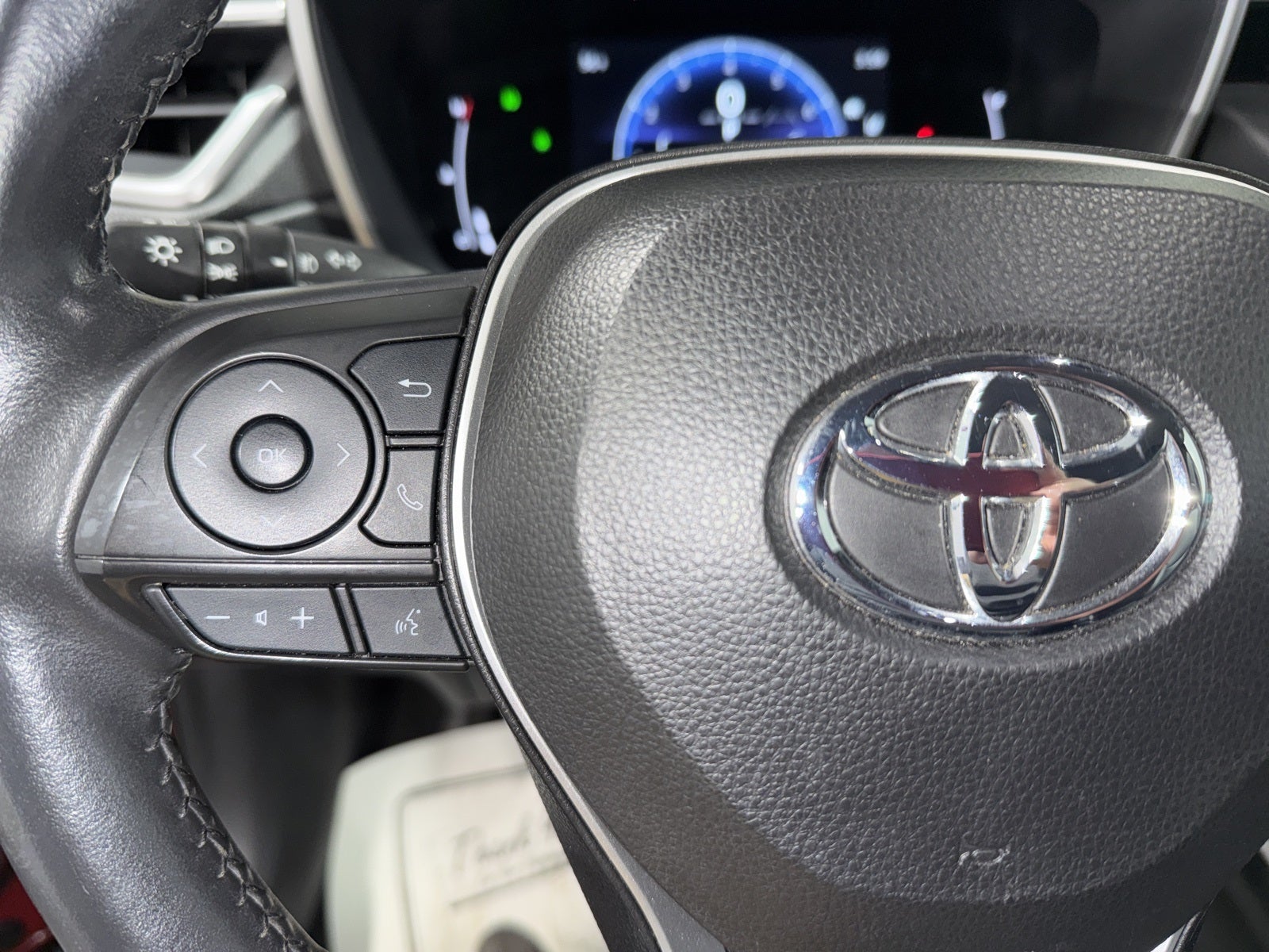 2024 Toyota Corolla Cross XLE