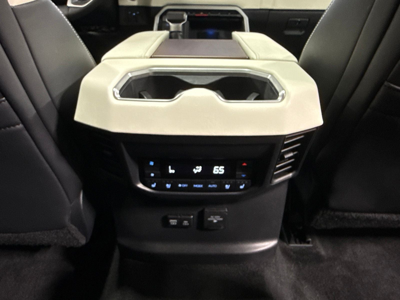 2023 Toyota Sequoia Capstone