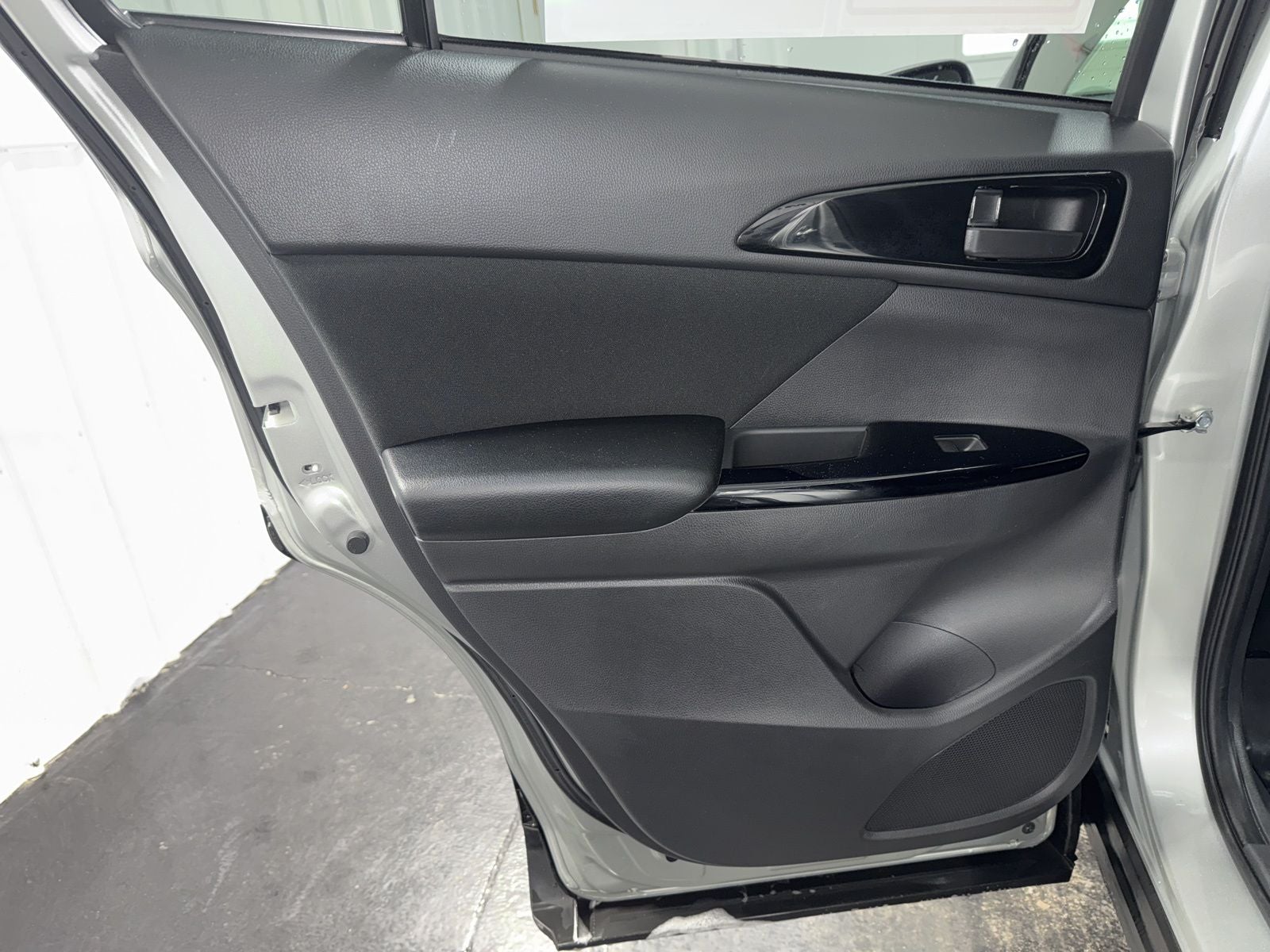 2025 Mitsubishi Eclipse Cross LE