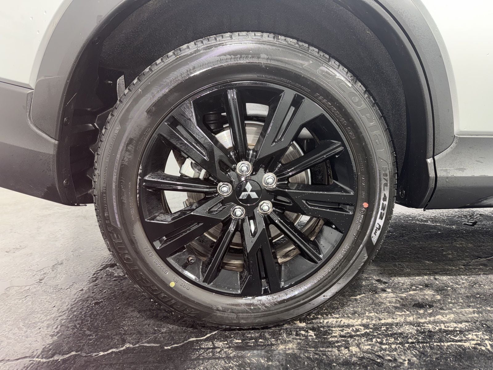 2025 Mitsubishi Eclipse Cross LE