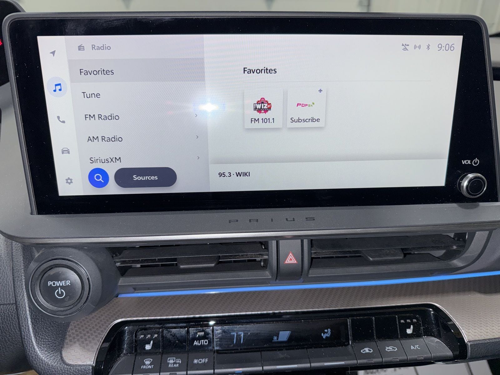 2023 Toyota Prius XLE