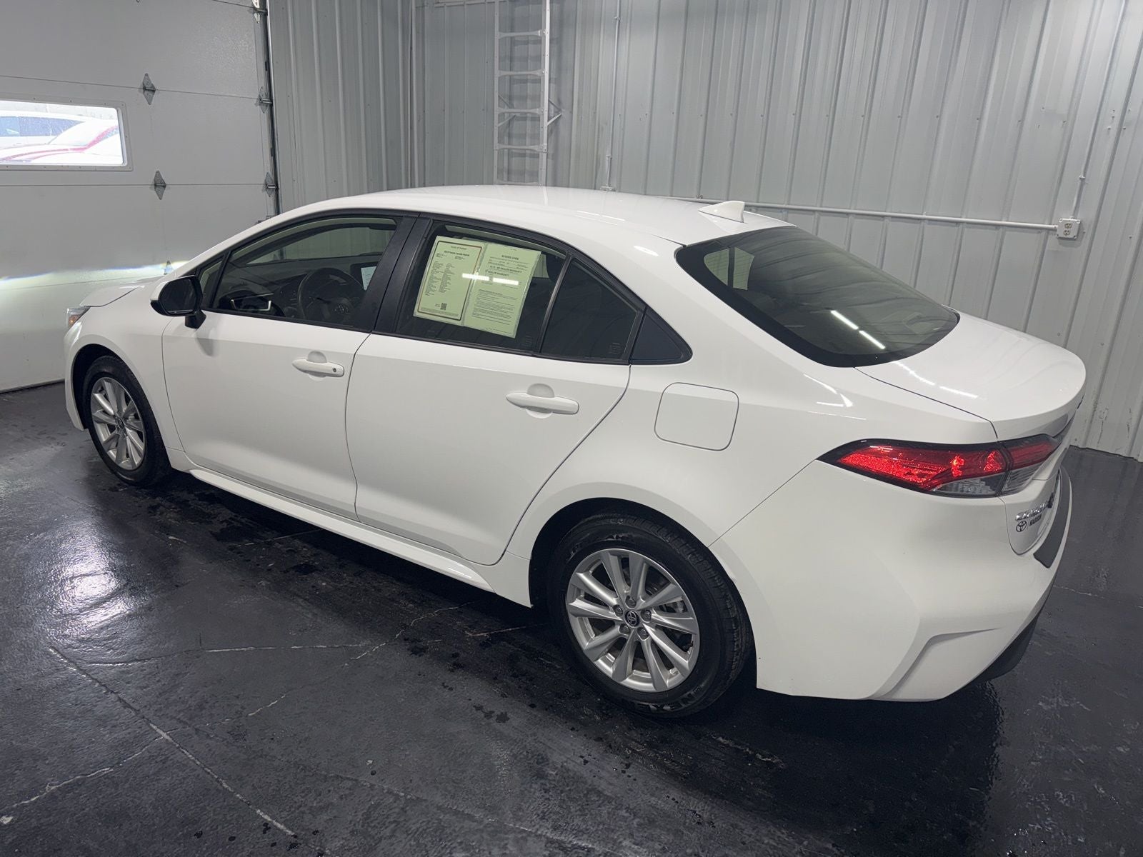 2023 Toyota Corolla Hybrid LE