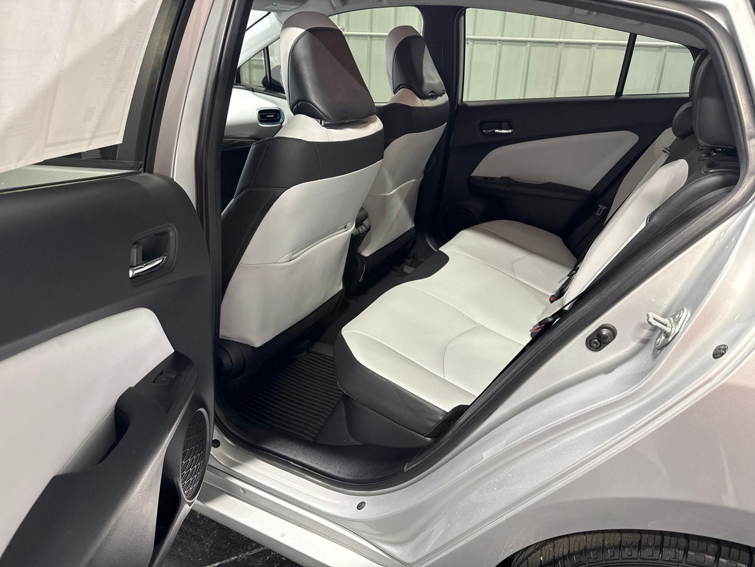 2022 Toyota Prius XLE AWD-e