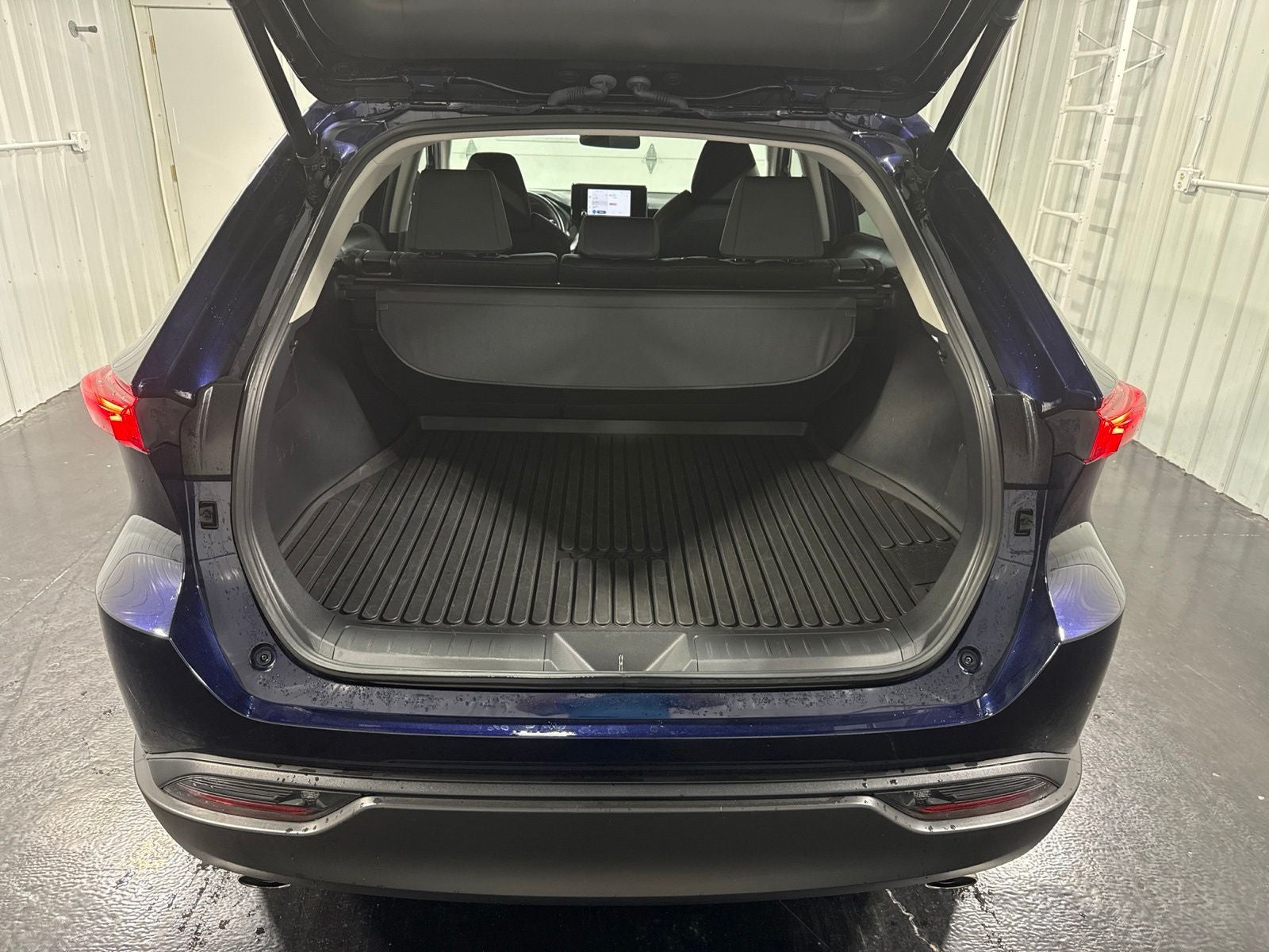 2023 Toyota Venza LE