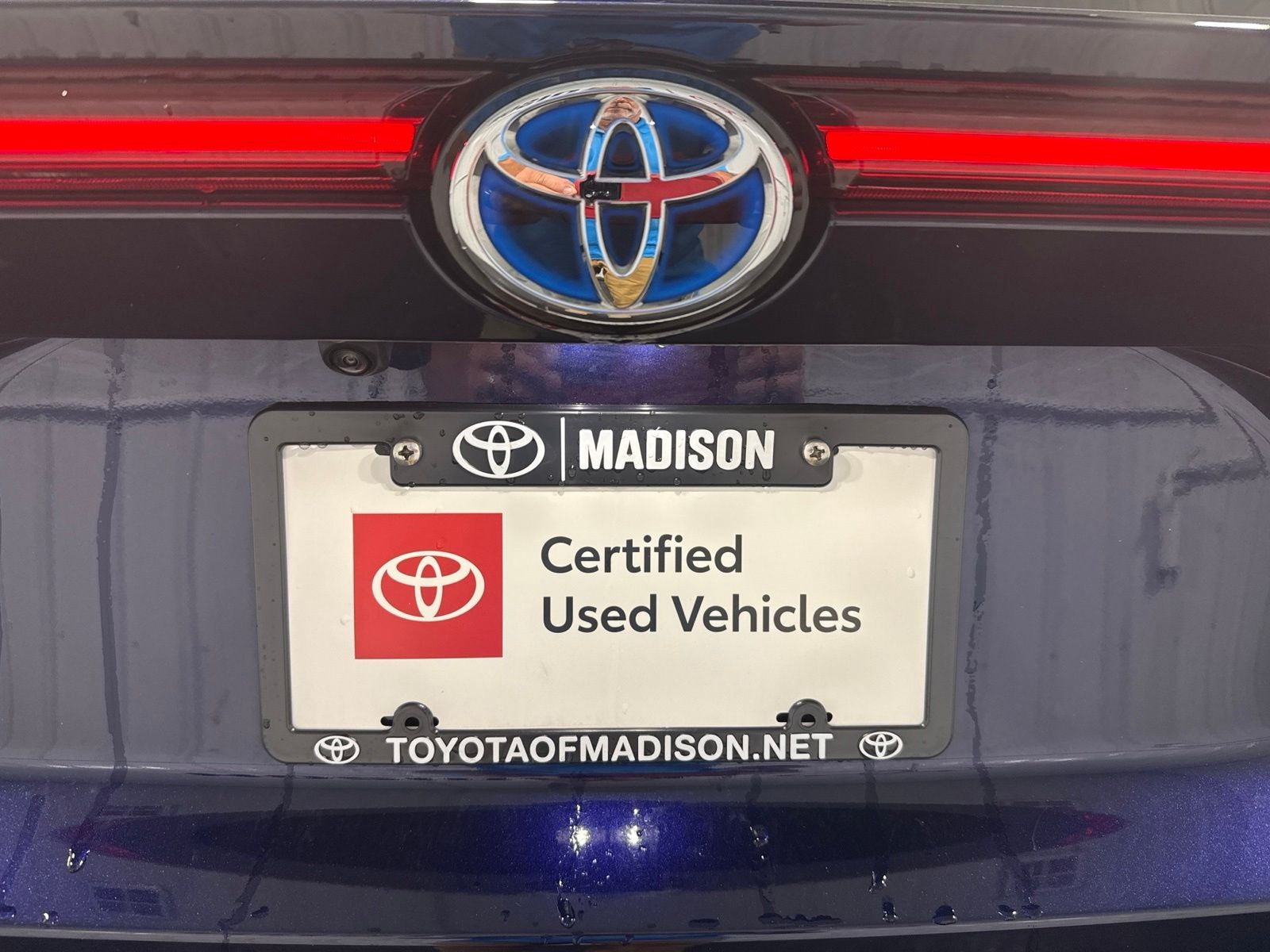 2023 Toyota Venza LE