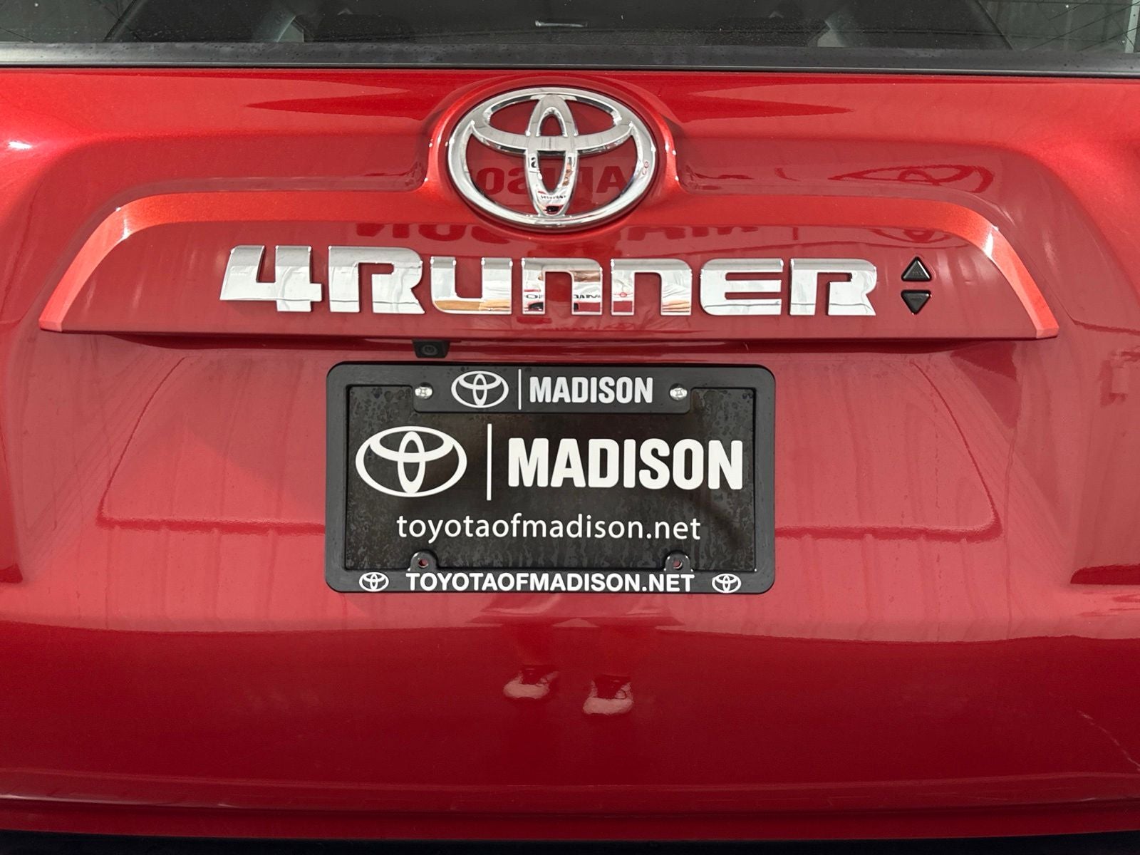 2024 Toyota 4Runner SR5